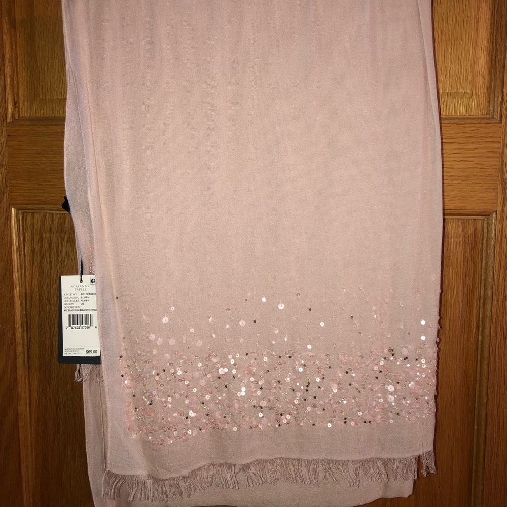 NWT Adriana Papell Shawl/Wrap/Scarf